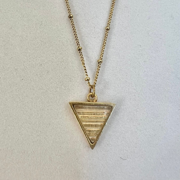Triangle Gold with Dichro
