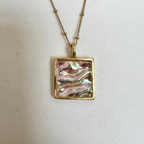 Square Gold Dichro Satellite Chain